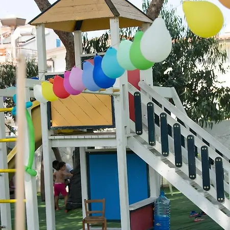 Scoglio Della Galea Village & 酒店 4*