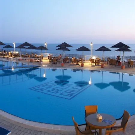 Scoglio Della Galea Village & 酒店 4*