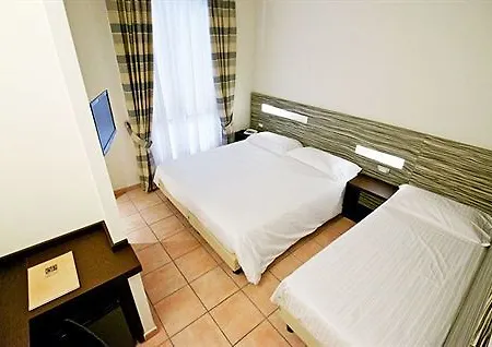 Scoglio Della Galea Village & Hotel 4*