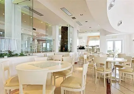 Hotel Scoglio Della Galea Village &