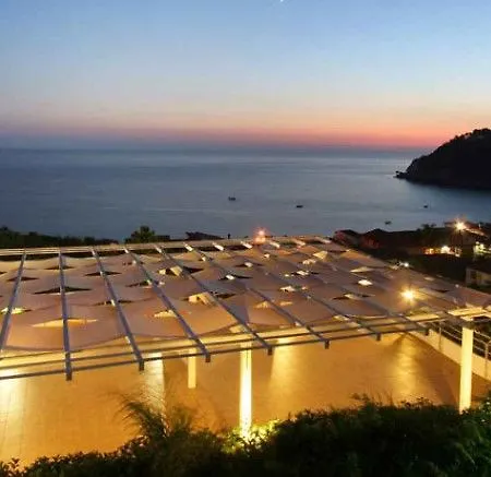 Scoglio Della Galea Village & Hotel 4*